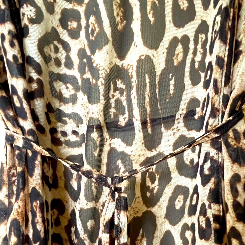 Leopard pattern Cardigan | Size: Small | Color: Brown | - Picture 3 of 6
